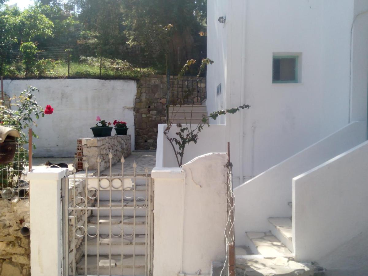 Soustas Apartments Longósz Kültér fotó