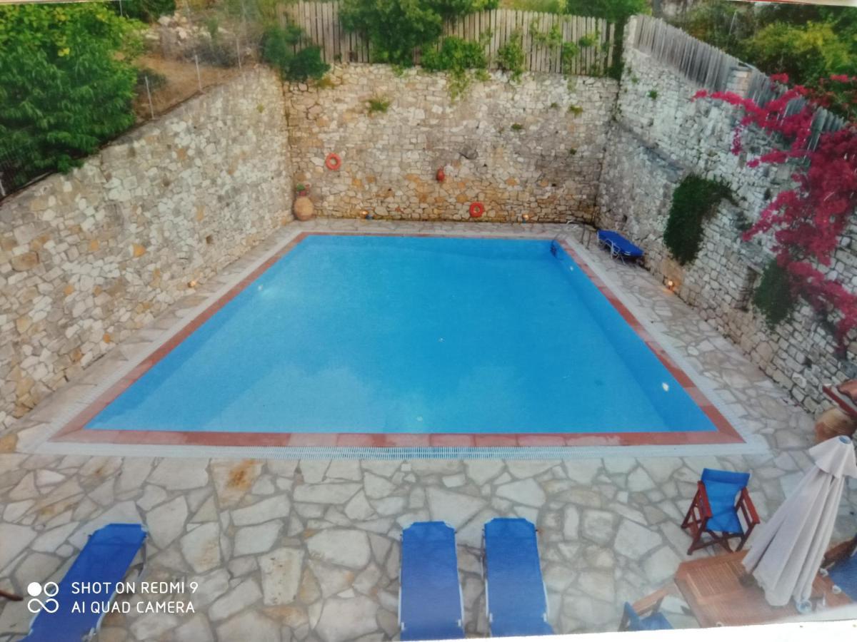 Soustas Apartments Longósz Kültér fotó