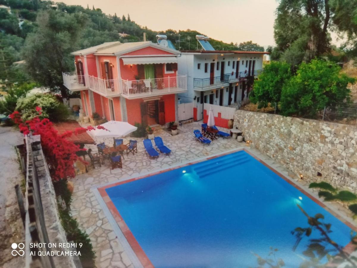 Soustas Apartments Longósz Kültér fotó