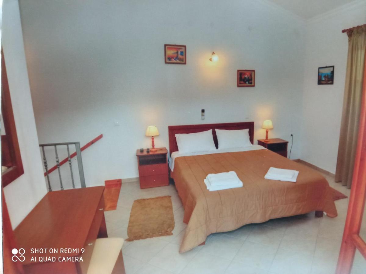 Soustas Apartments Longósz Kültér fotó