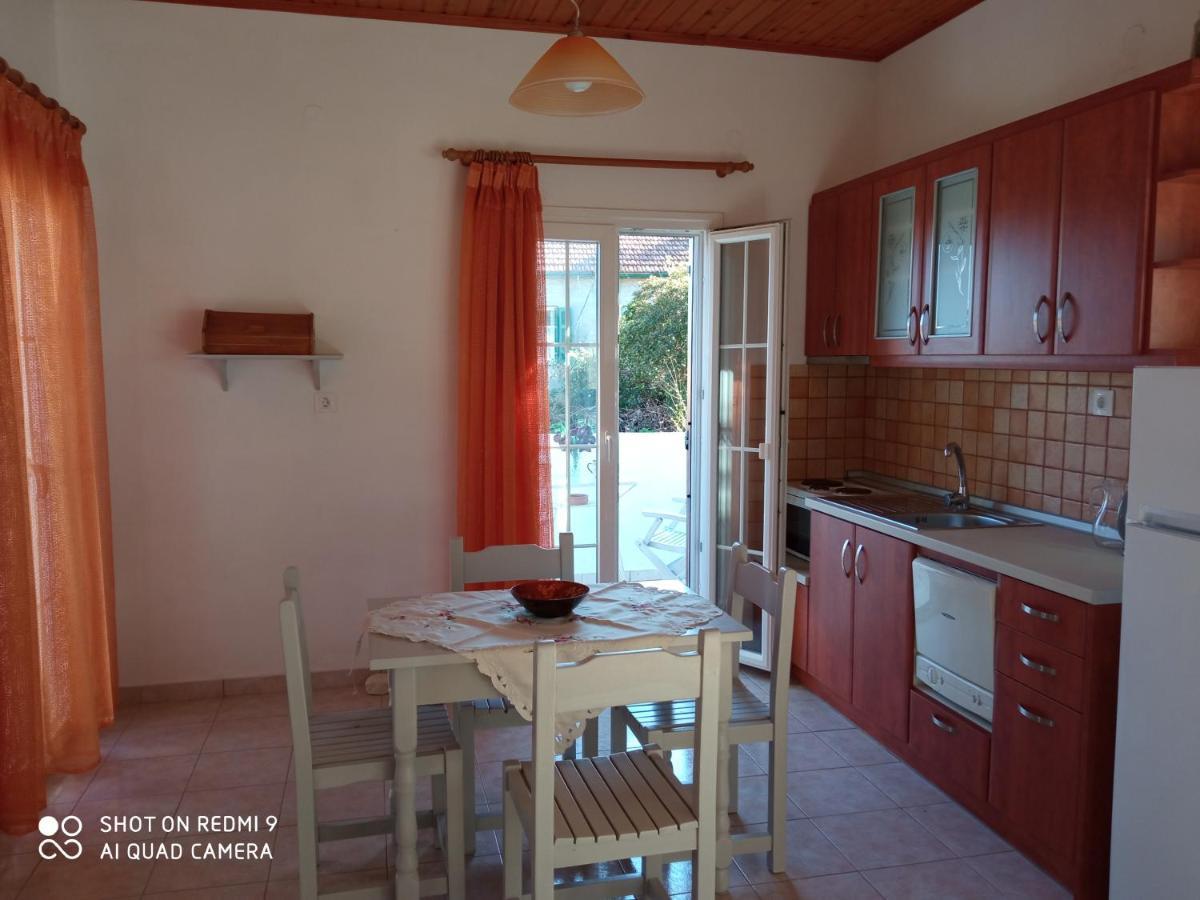 Soustas Apartments Longósz Kültér fotó