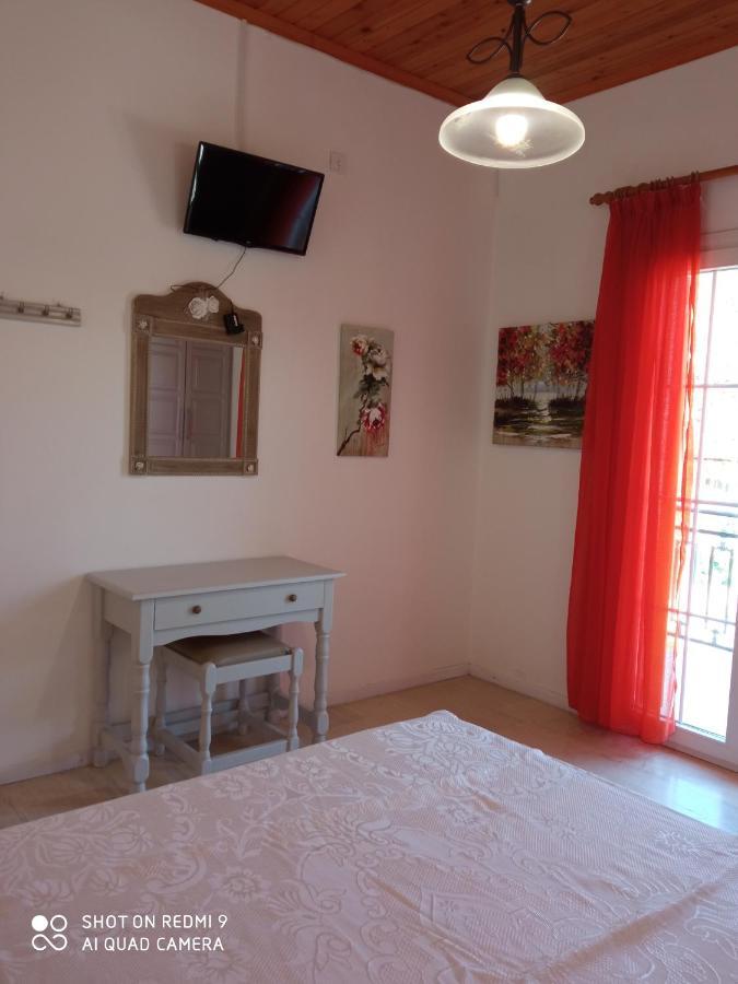 Soustas Apartments Longósz Kültér fotó