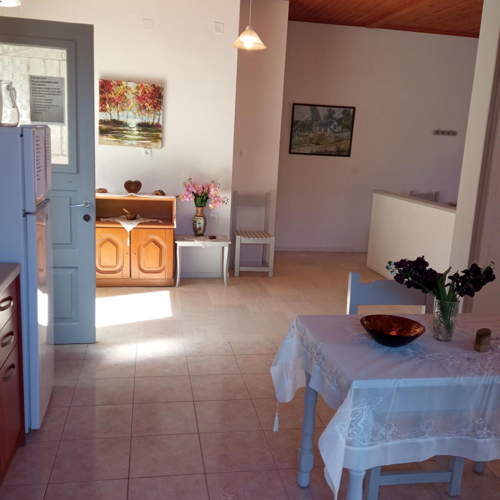 Soustas Apartments Longósz Kültér fotó