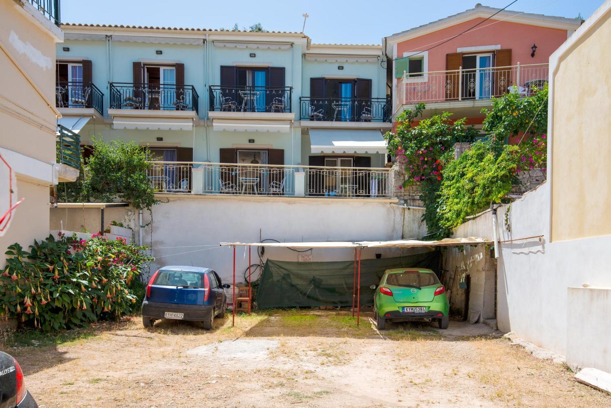 Soustas Apartments Longósz Kültér fotó